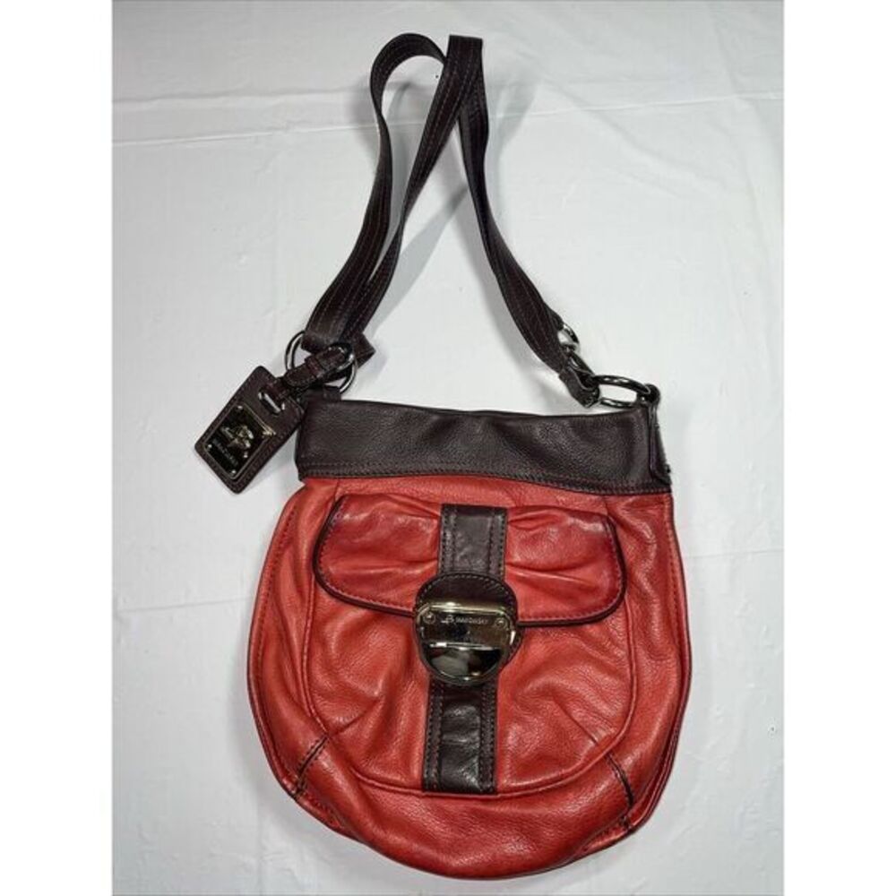 B. MAKOWSKY Purse Crossbody Red Brown Pebbled Leather Shoulder Handbag Buckled